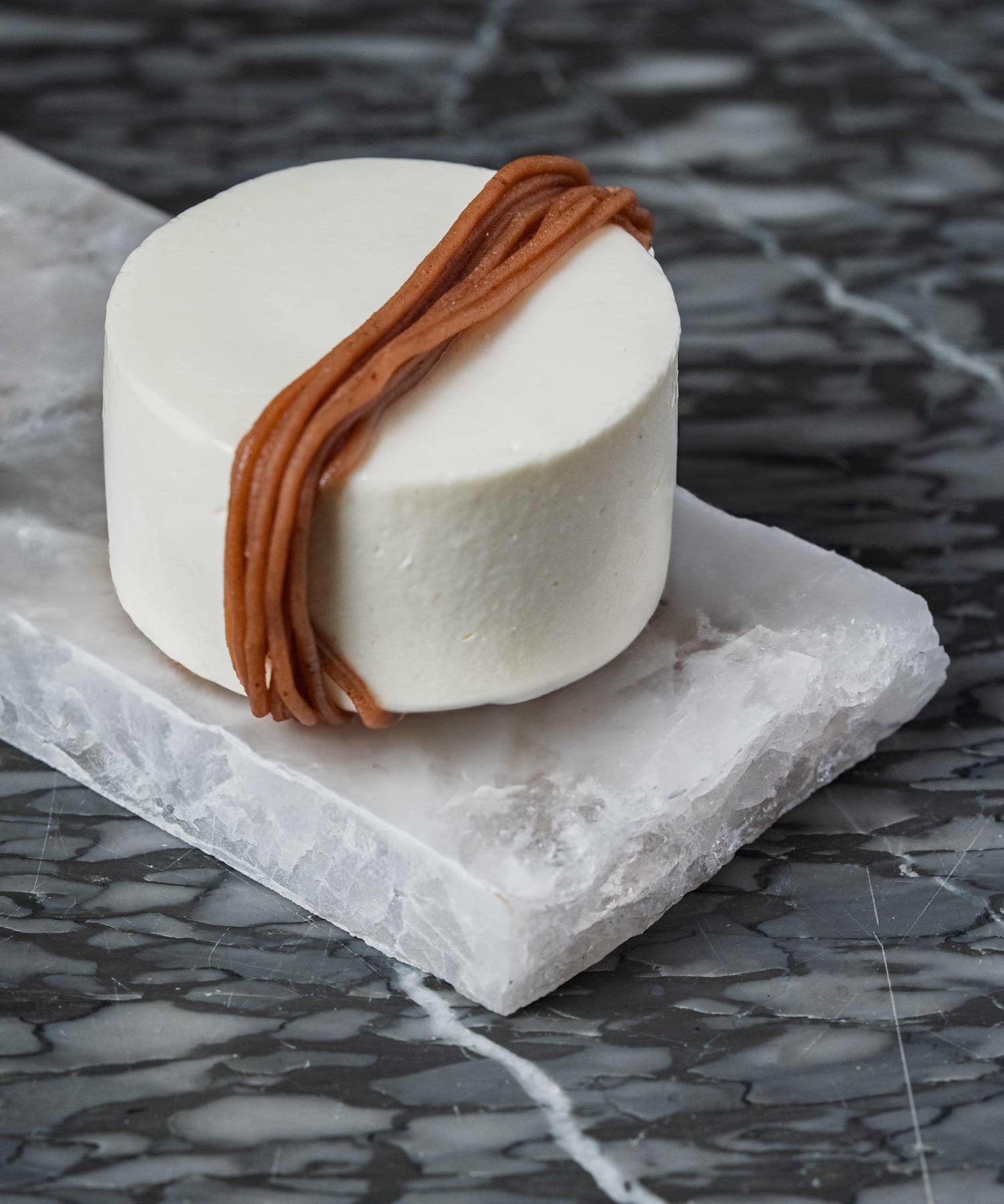 CircéLefebvre_Ecir_Produit_MontJoly-5_mont_joly_patisserie_fine_web
