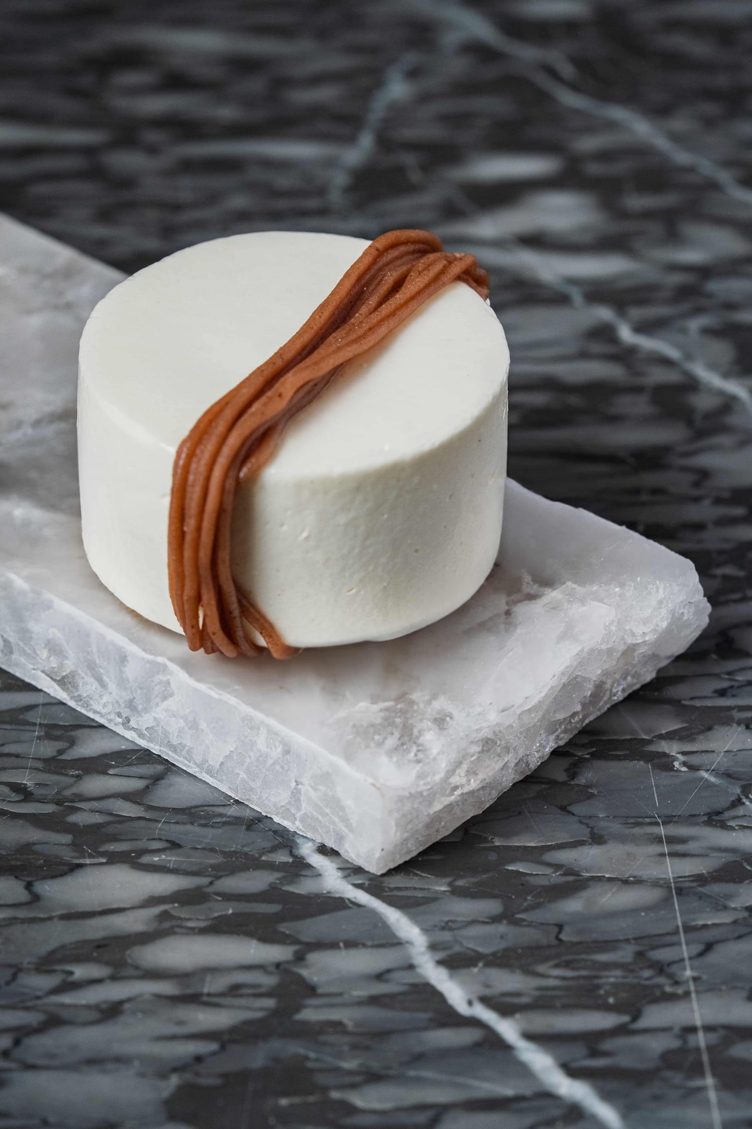 CircéLefebvre_Ecir_Produit_MontJoly-5_mont_joly_patisserie_fine_web